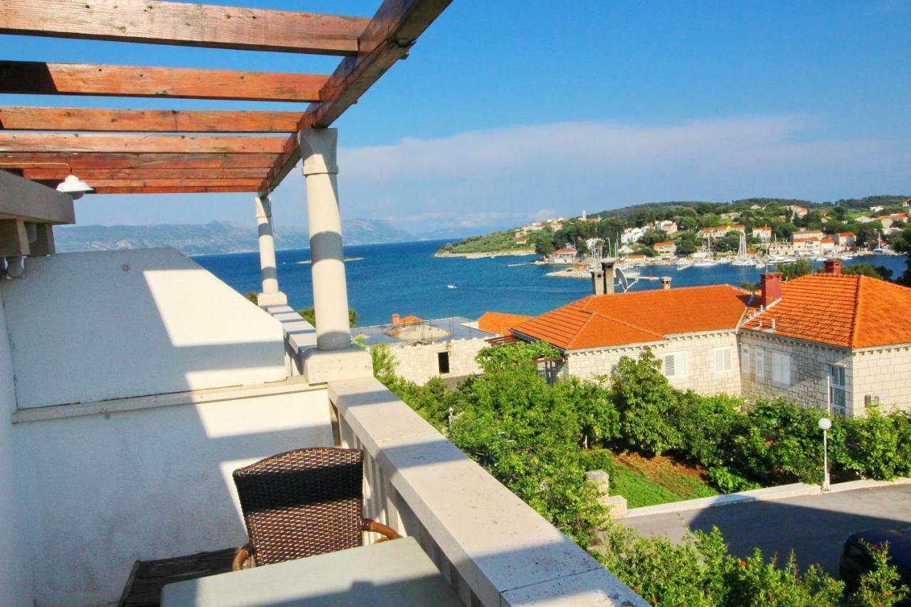 Apartments Luka Lumbarda Luaran gambar